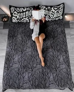 KILLSTAR Wicked Woods Kuscheldecke
